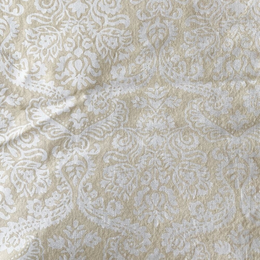 42" x 54"  1.5 yards Creamy Yellow and White Cotton Damask Fabric Crafts Sewing